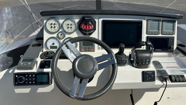 sealine-f-42-my-bateau-67-681b2a2c0c366171418139.jpg