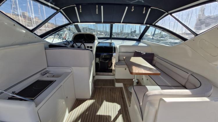 uniesse-42-my-bateau-marseille-171-68c98f6182f4a554551864.jpg