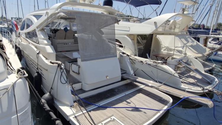 mira-44-my-bateau-bandol-110-685c376d02ed1279816766.jpg