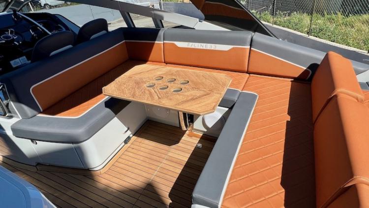 fairline-f-line-33-mybateau-8-67f7bb931326d130584064.jpg