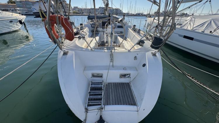 jeanneau-sun-kiss-47-my-bateau-cap-d-agde-46-68de4df29cb14306459323.jpg