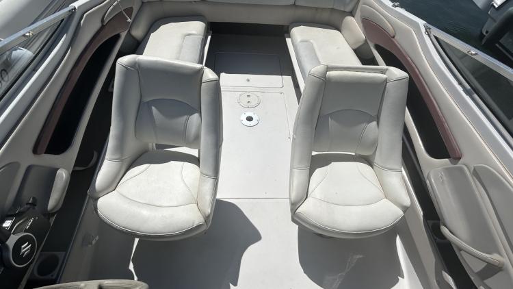 fourwinns-my-bateau-8-688245e7718bf672148036.jpg