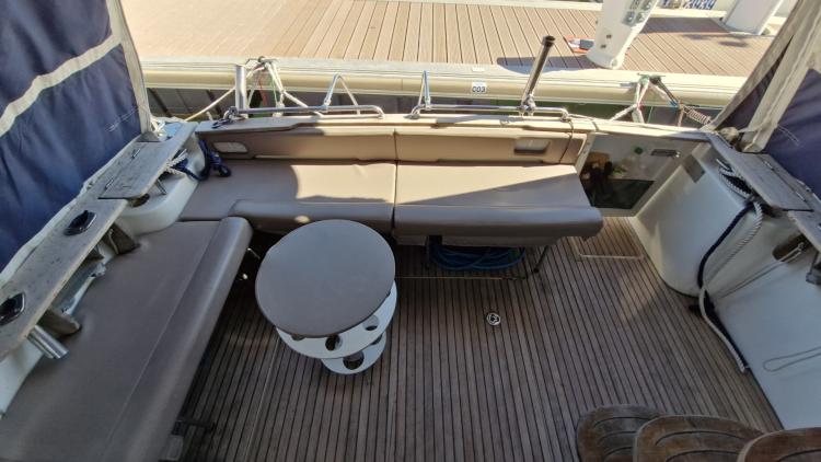 beneteau-antares-980-my-bateau-bandol-88-68e90e4b9c851805772351.jpg