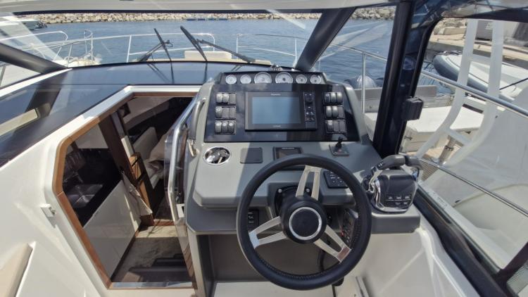 jeanneau-leader-33-my-bateau-bandol-44-687fb4ddec214062157732.jpg