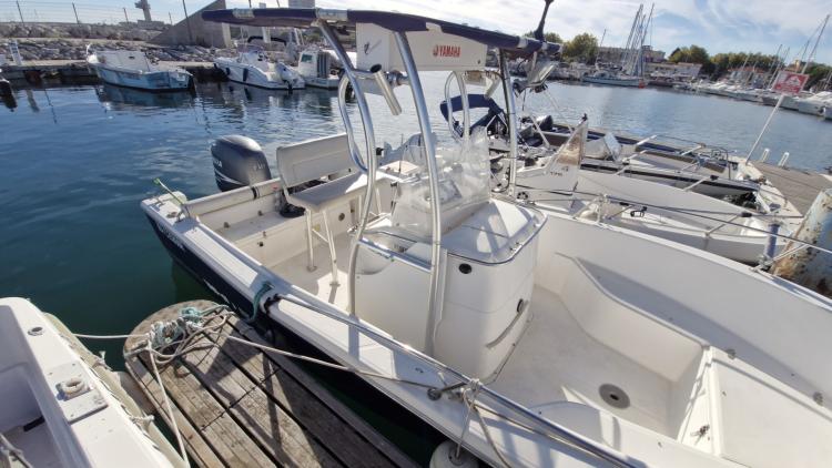 white-shark-205-my-bateau-marseille-47-68e93814be429108170905.jpg
