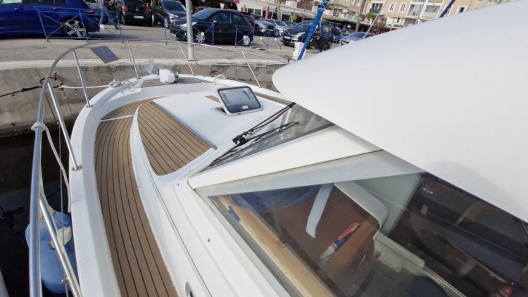 beneteau-antares-10-80-my-bateau-marseille-80-68f354eaef7f0579858895.jpg