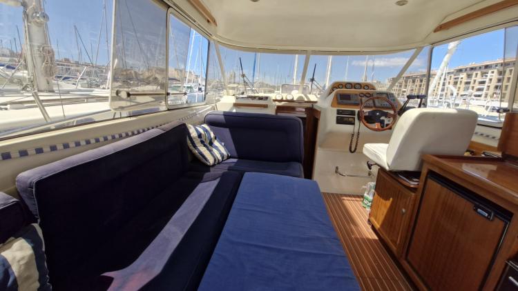 acm-31-elite-my-bateau-marseille-37-688a267bdcecc952208101.jpg