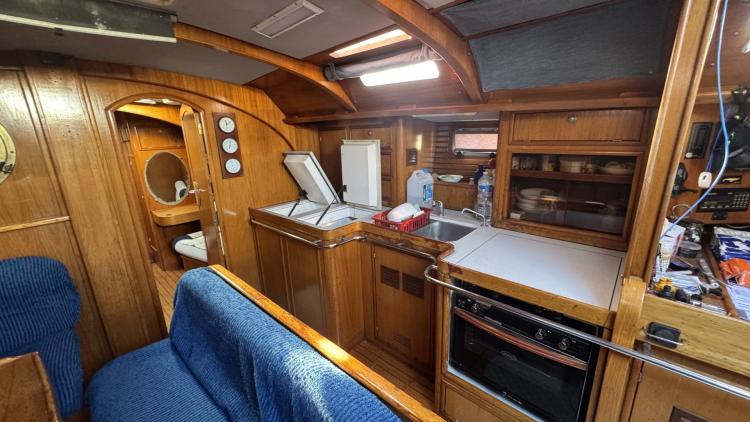 jeanneau-sun-kiss-47-my-bateau-cap-d-agde-17-68de4df2a012f345525151.jpg