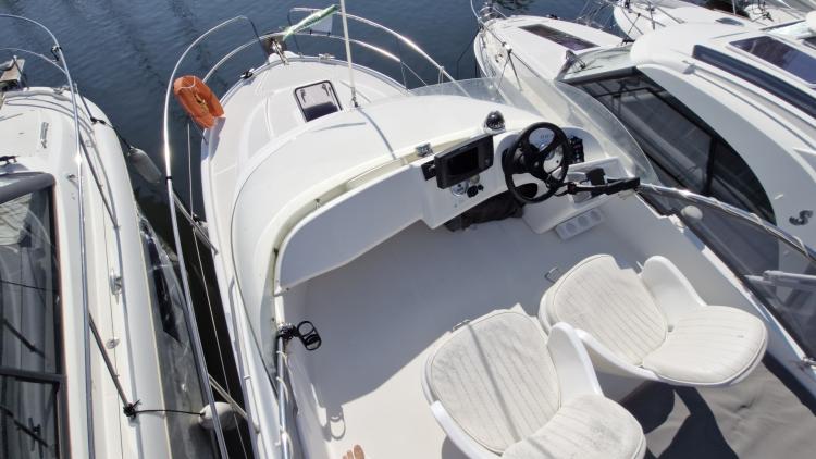 jeanneau-merry-fisher-925-my-bateau-bandol-69-68c5ba4f72bcd343882482.jpg