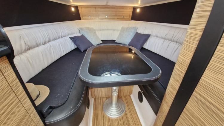 ranieri-shadow-30-my-bateau-marseille-40-68f1274015bd1083756184.jpg
