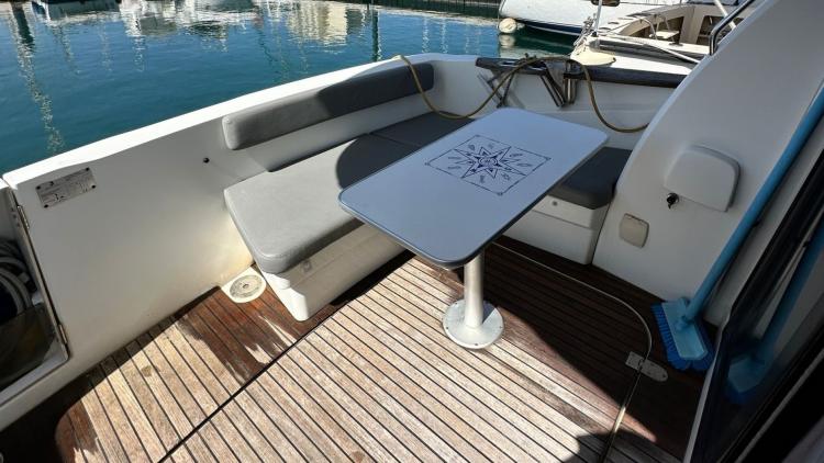 beneteau-antares-30s-68b96b8cdc830664227952.jpg