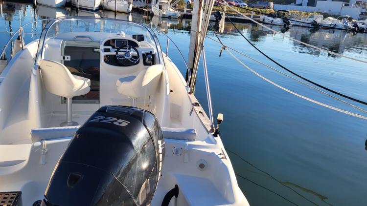 jeanneau-cap-camarat-755-wa-mybateau-flo-19-67f4d78ceaa6e319041470.jpg