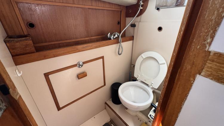 buck-fisher-31-my-bateau-port-carmague-14-685abc3b7006b116024906.jpg