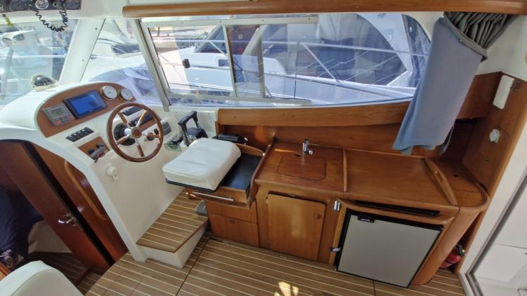 jeanneau-merry-fisher-925-my-bateau-bandol-47-68c5ba4f6e92a254997025.jpg