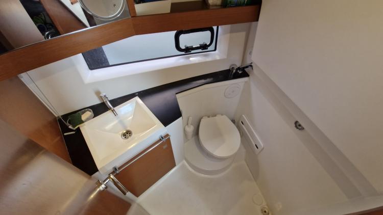 jeanneau-nc9-my-bateau-marseille-11-687ff7068c7bb880908986.jpg