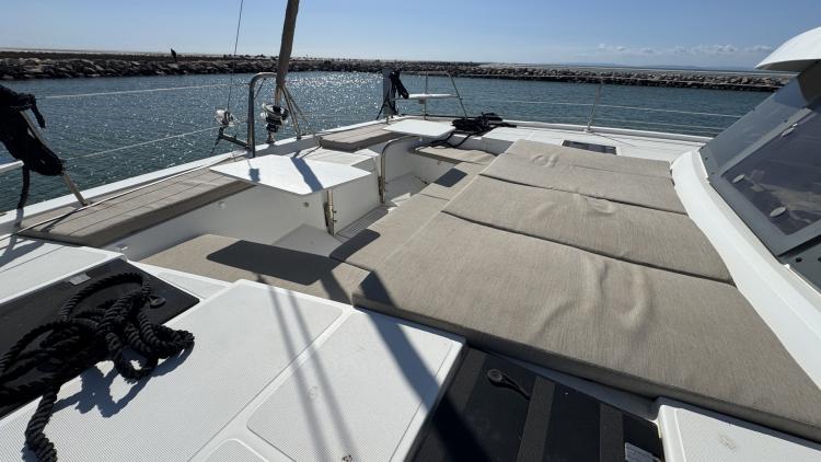 bali-4-0-catspace-my-bateau-port-camargue-10-67f53dfbe9304456757599.jpg