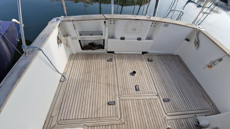 beneteau-antares-10-80-my-bateau-marseille-89-68f3551350b89663794446.jpg