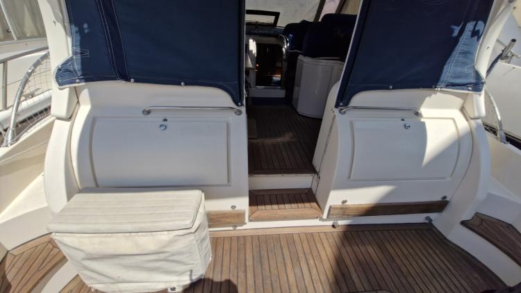 cayman-43-open-wa-my-bateau-marseille-109-688a1a5e60638007972053.jpg