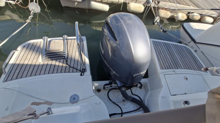 jeanneau-merry-fisher-795-avec-place-my-bateau-marseille-66-68c080033e58b054655181.jpg
