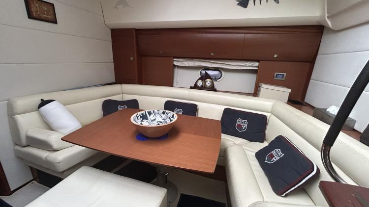 prestige-440-s-my-bateau-5-68691dd1e4529710936380.jpg