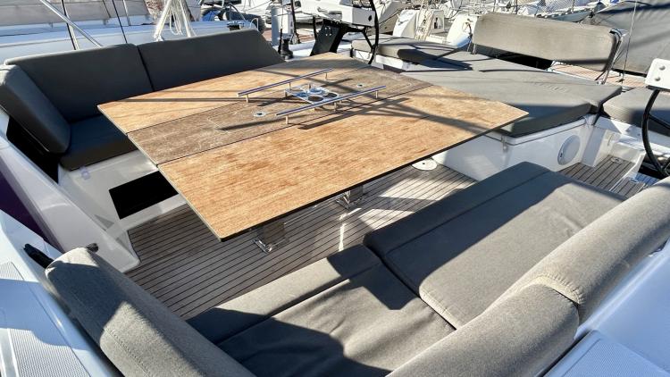 dufour-470-my-bateau-10-682f4d2b0f52c848496752.jpg