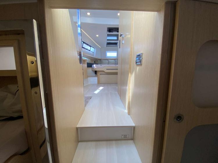 a0694_228_3391_10.jpg
