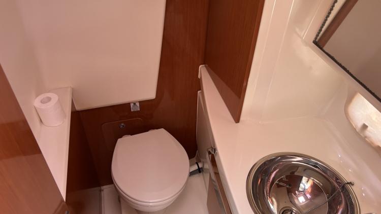 prestige-30-s-mybateau-31-68693a964f0d8881650350.jpg