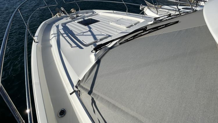 prestige-420-s-my-bateau-5-6831dc96d07a3302315856.jpg